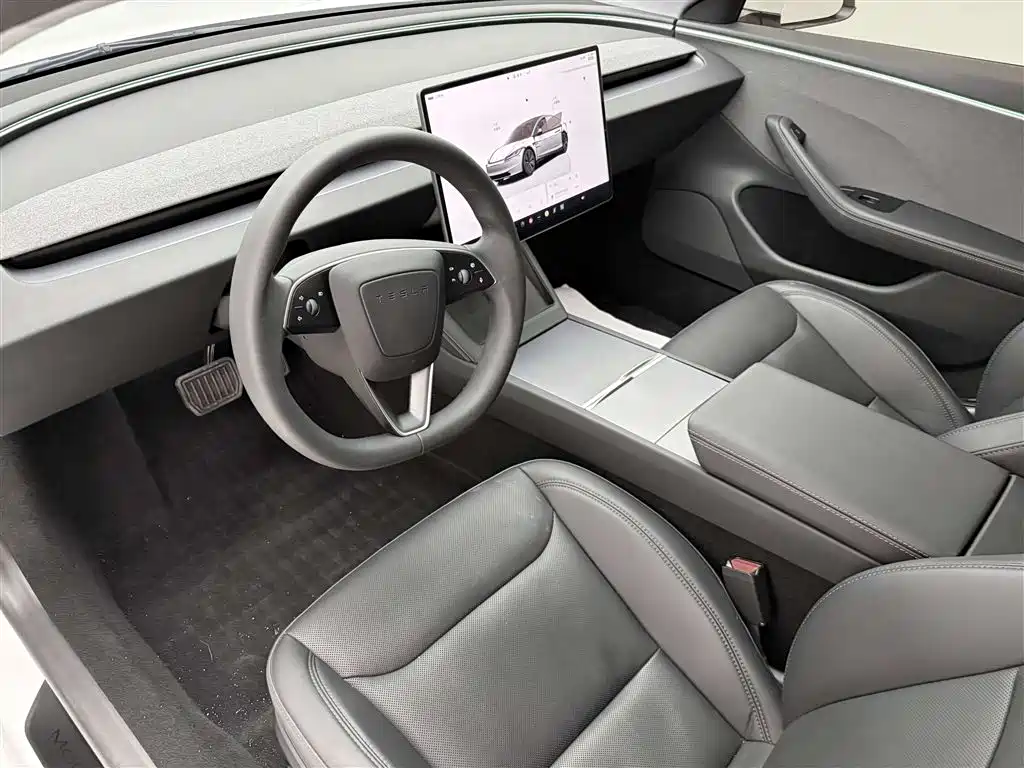 Model 3 Rear-Wheel Drive 2023