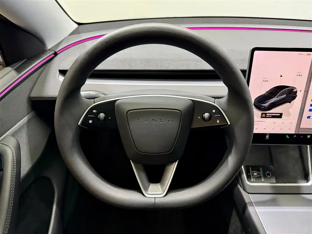 Model Y 2025 Rear-Wheel Drive Edition