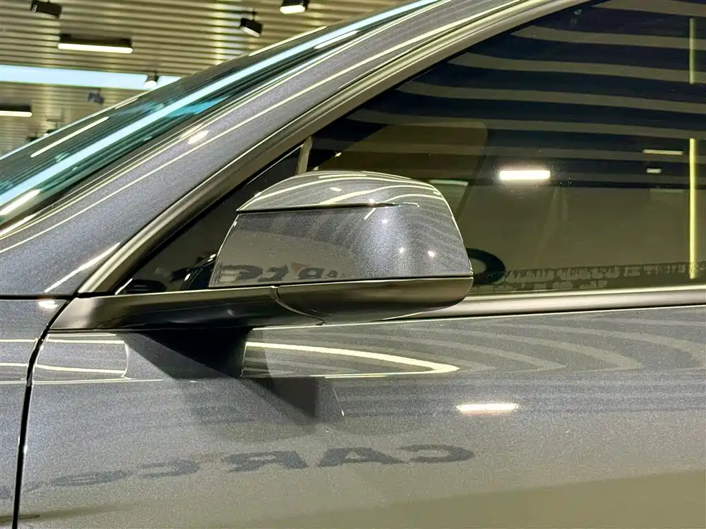 Model Y 2025 Rear-Wheel Drive Edition