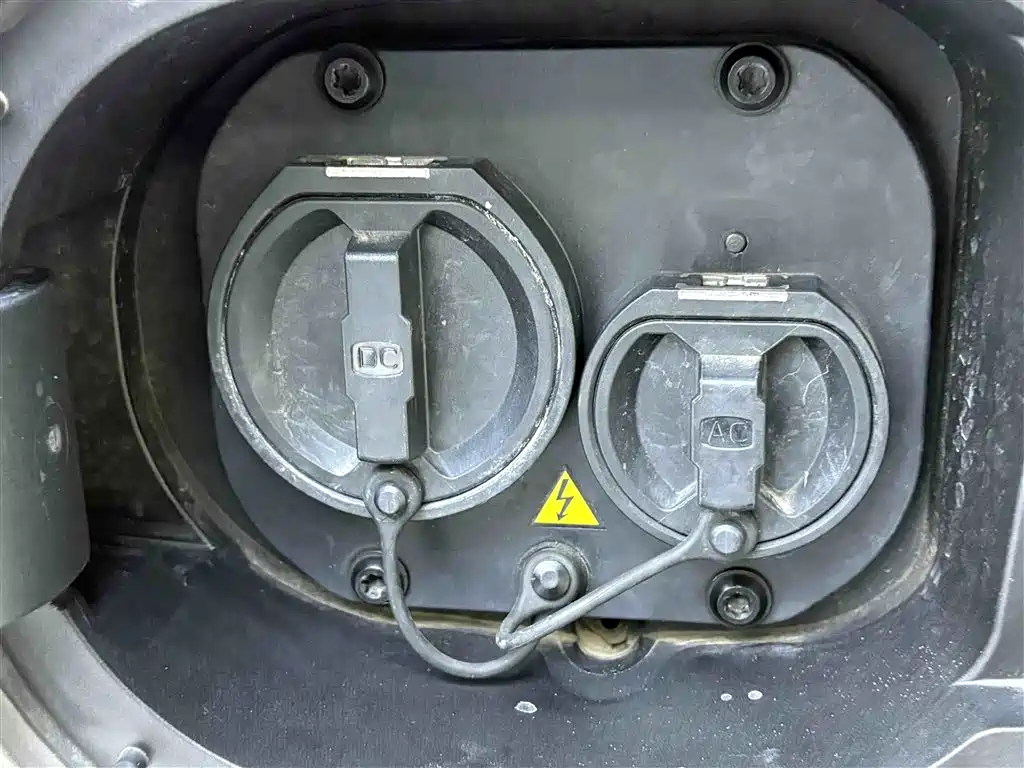 ROEWE iMAX8 New Energy 2025 Edition 1.5T DMH Lushun Zhixiang Version