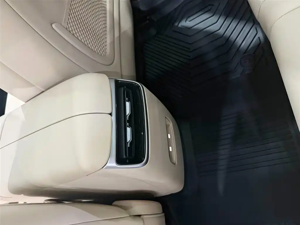 Wenxiang M5 2025 Edition Range-Extended Ultra All-Wheel Drive