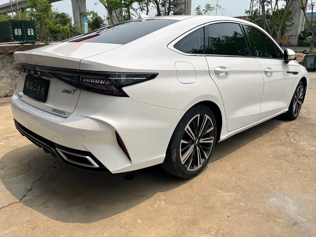 IARZ8 2022 Model 1.6T DCT Yar