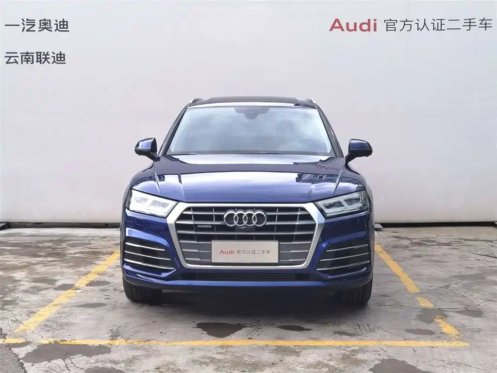Audi Q5L 2018 40 TFSI Rongxiang Fashion Edition National V