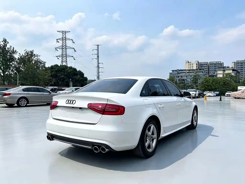 Audi A4L 2016 model 35 TFSI automatic standard edition