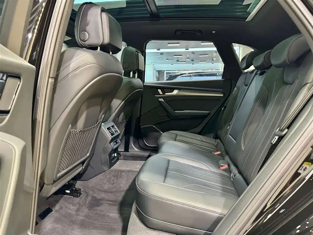 Audi Q5L 2025 model Luxury Dynamic Edition