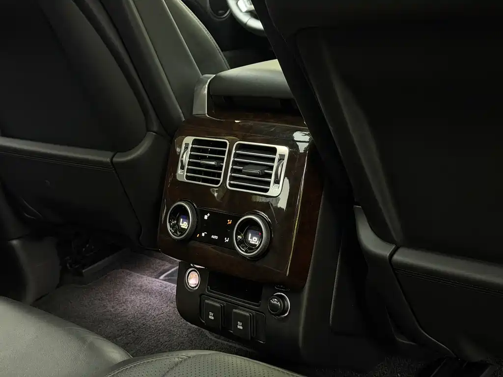 Range Rover 2021 3.0 L6 Legacy Edition