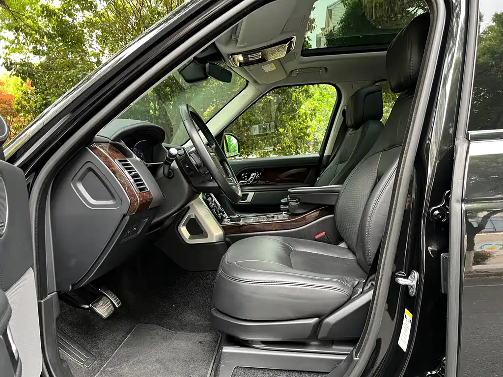 Range Rover 2021 3.0 L6 Legacy Edition
