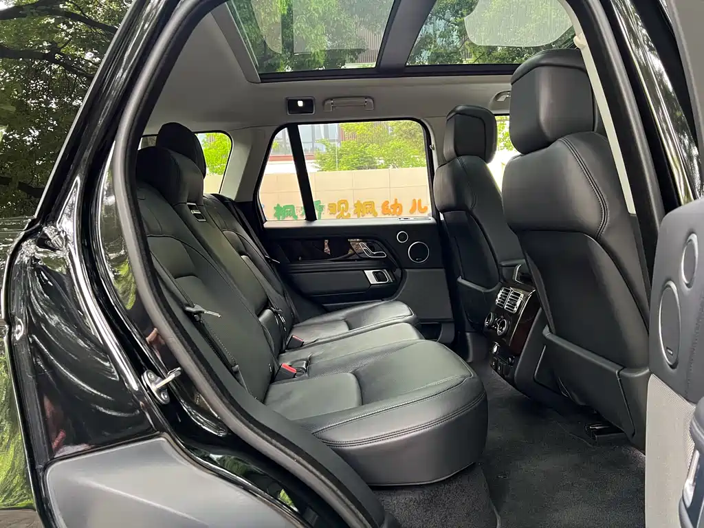 Range Rover 2021 3.0 L6 Legacy Edition