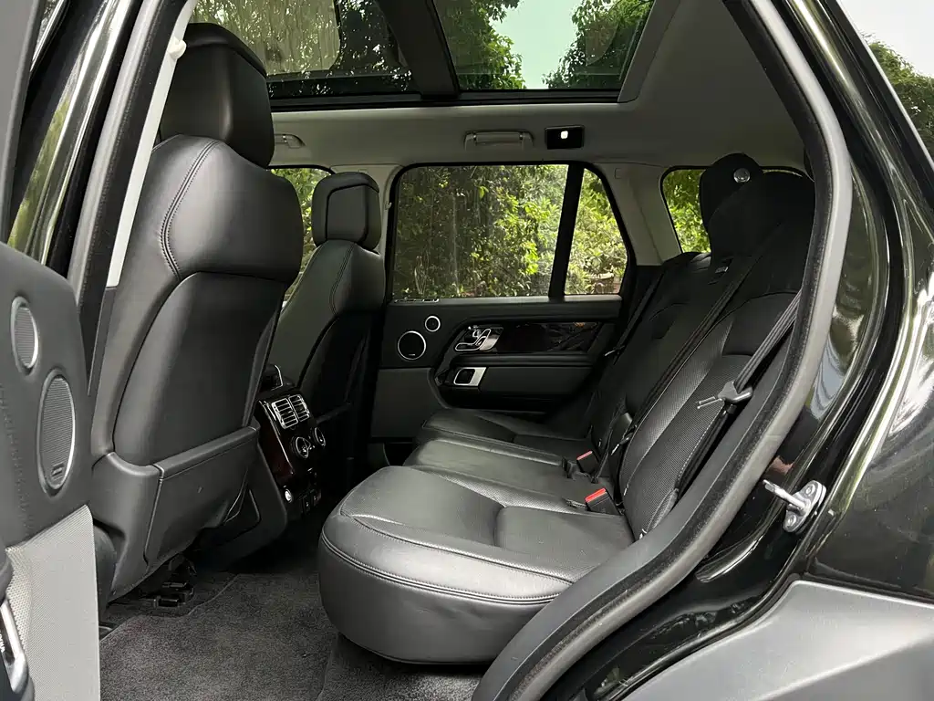 Range Rover 2021 3.0 L6 Legacy Edition
