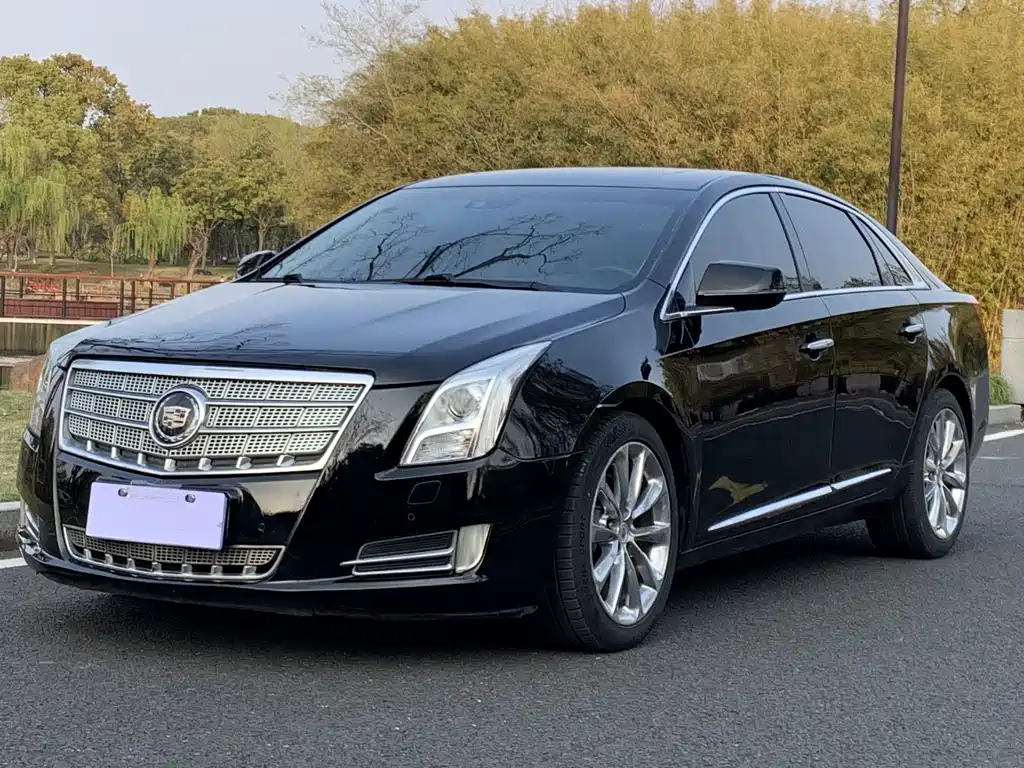 Cadillac XTS 2015 28T Platinum Edition