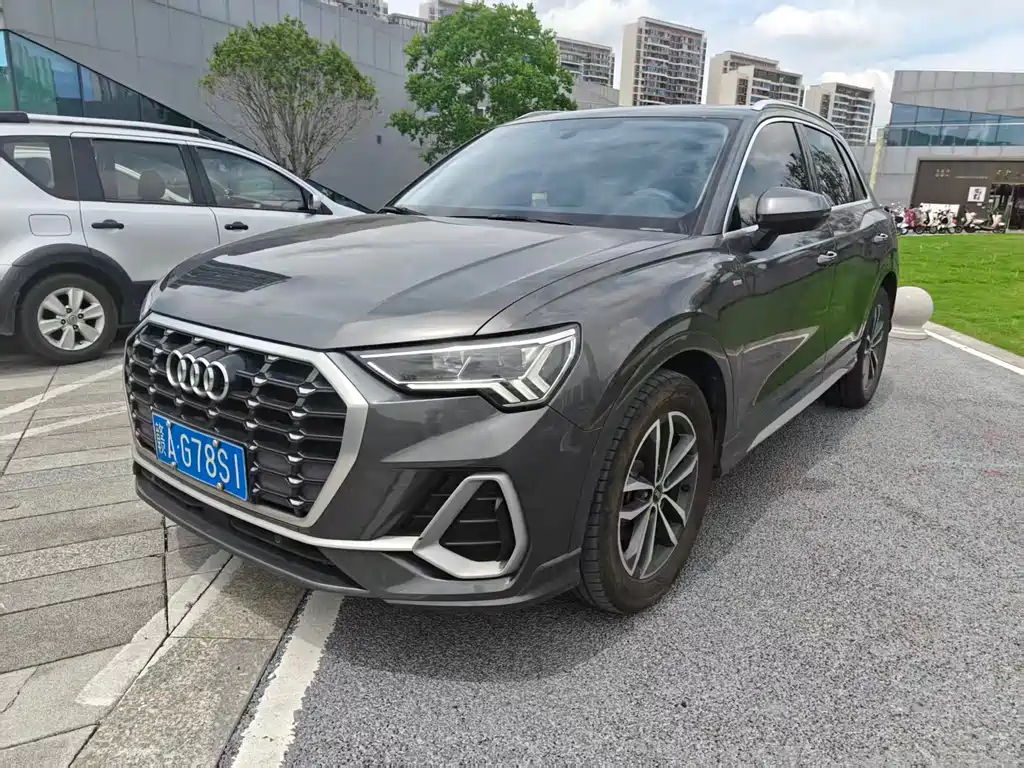 Audi Q3 2021 35 TFSI Sportline