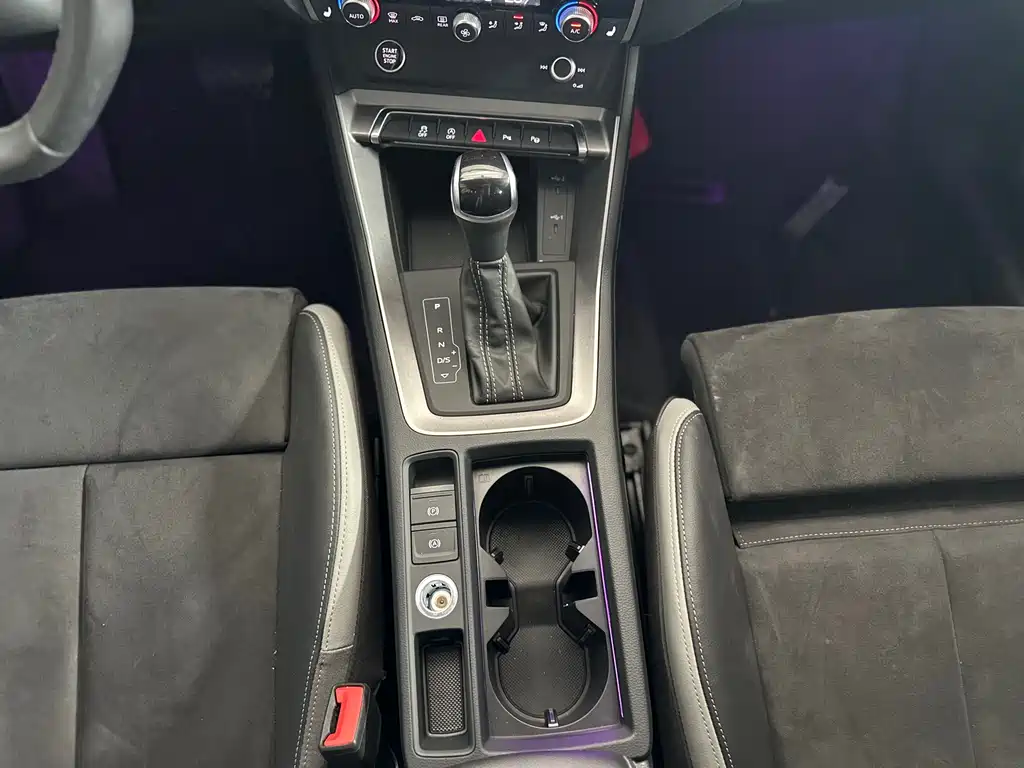 Audi Q3 2022 35 TFSI Sporty Dynamic Edition