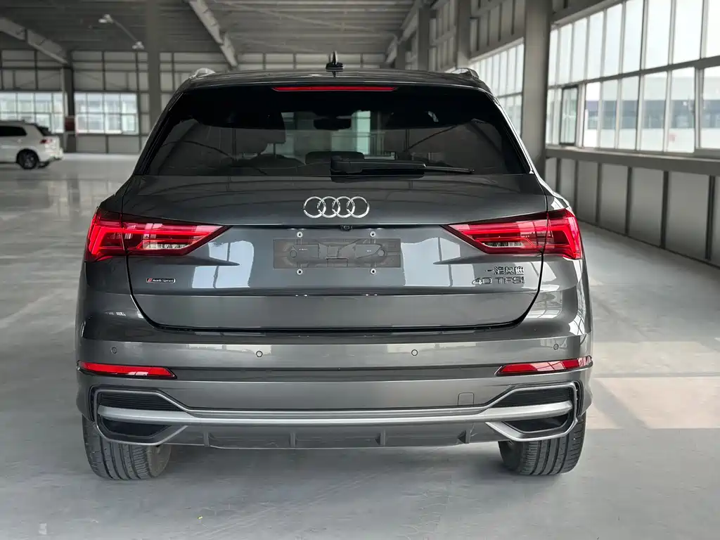 Audi Q3 2022 35 TFSI Sporty Dynamic Edition