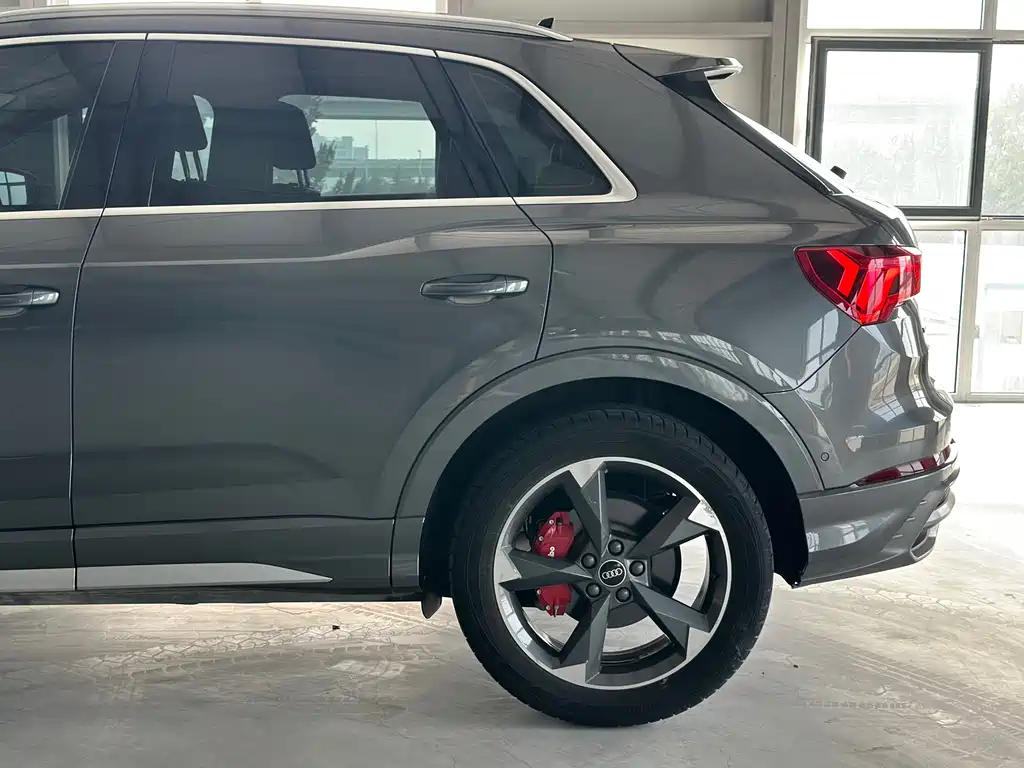 Audi Q3 2022 35 TFSI Sporty Dynamic Edition