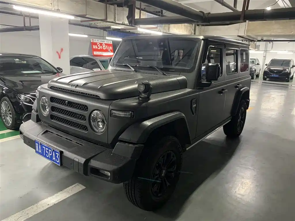 212 T01 2024 Model Explorer