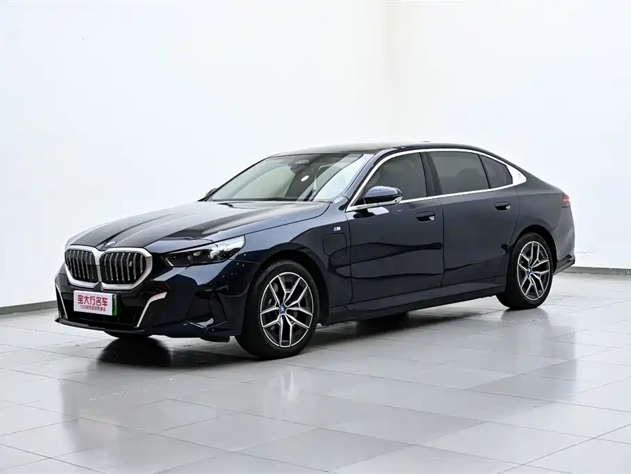 BMW i5 2025 model eDrive 40L M Sport Package