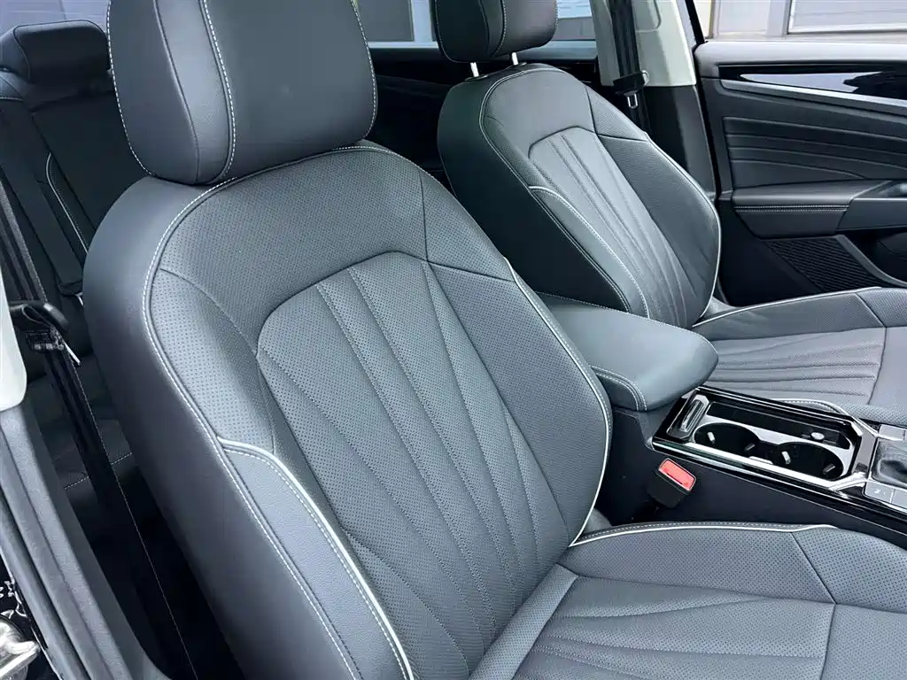 Passat 2026 Edition 380 TSI Longteng Edition