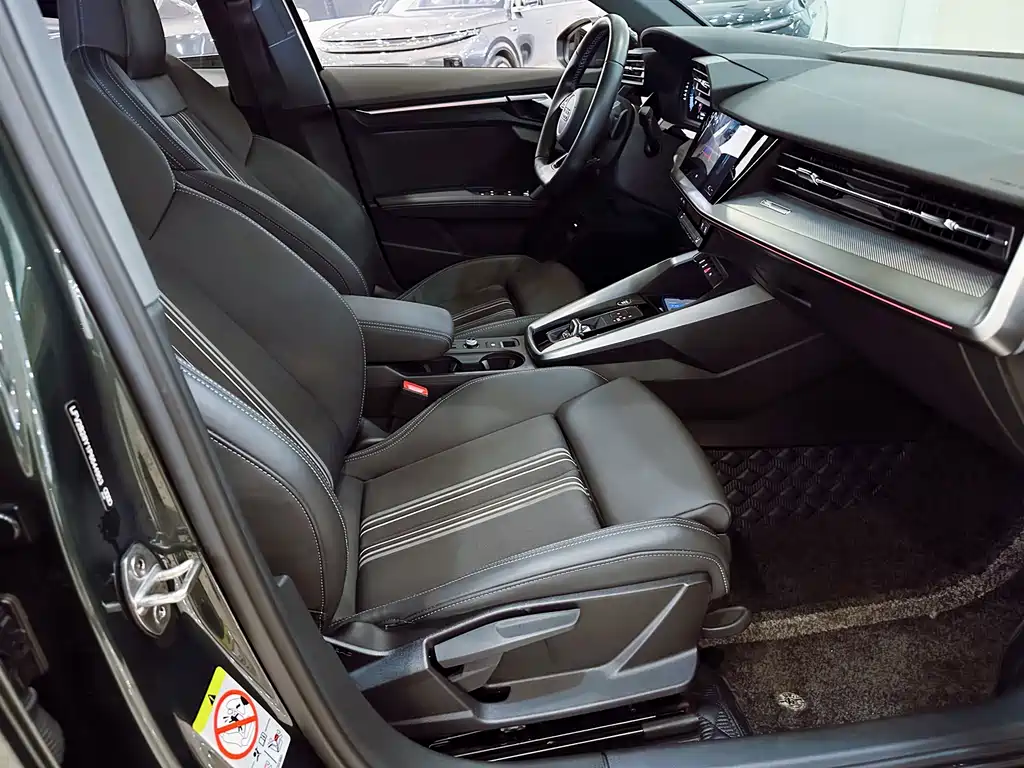 Audi A3 2024 Sportback 35 TFSI Style Sport Edition