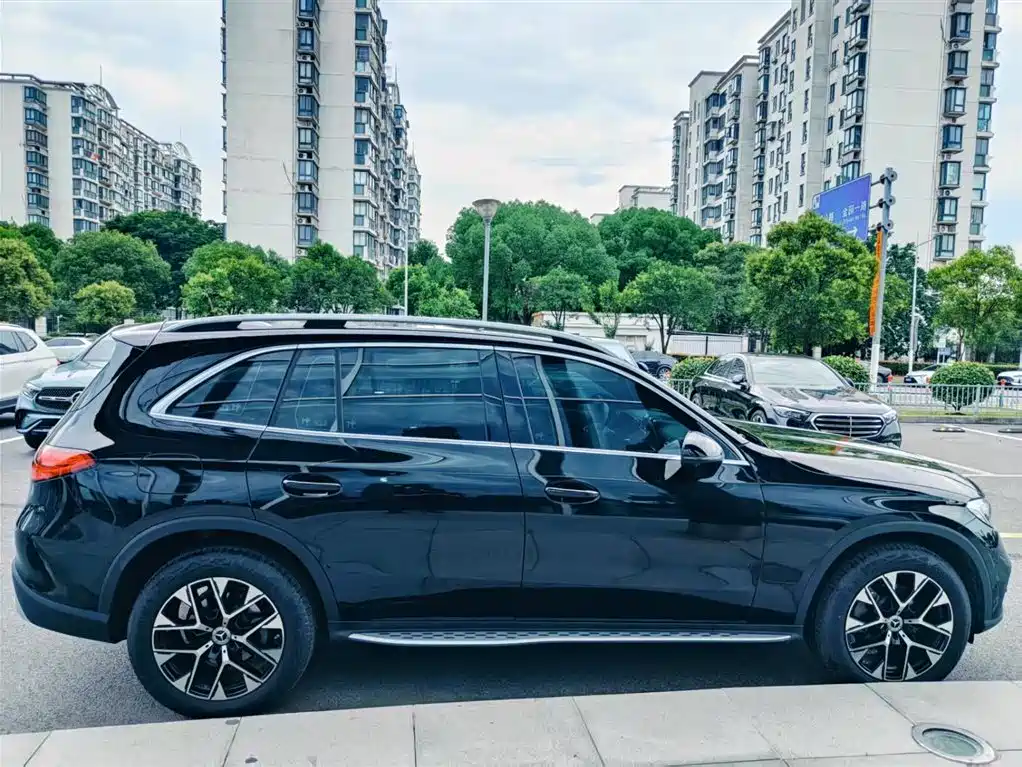 Mercedes-Benz GLC 2026 260 L 4MATIC Dynamic Edition