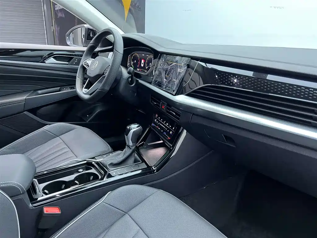 Passat 2026 Edition 380 TSI Longteng Edition