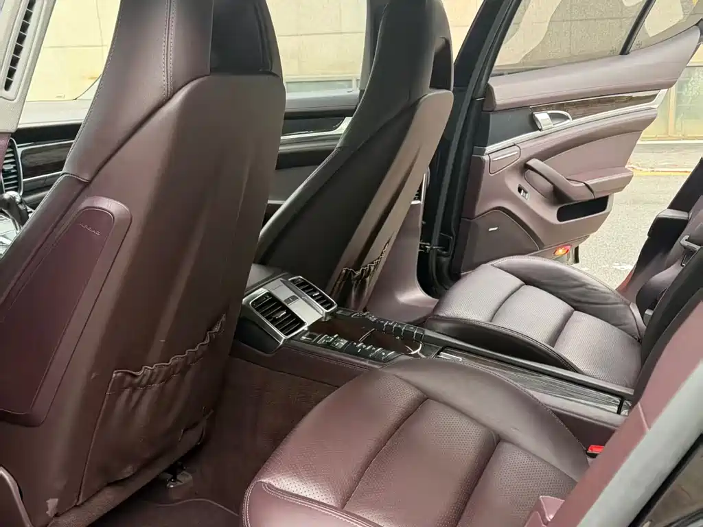 Panamera 2014 3.0T