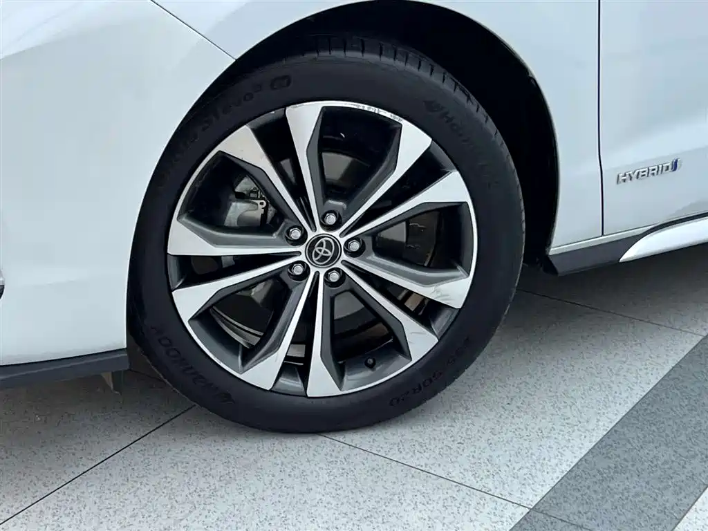 Gravita 2023 2.5L Hybrid Prestige PLUS Edition