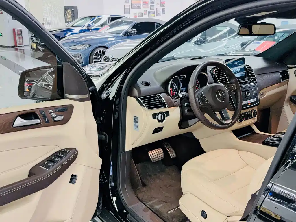 Mercedes-Benz GLE AMG 2017 Model AMG GLE 43 4MATIC