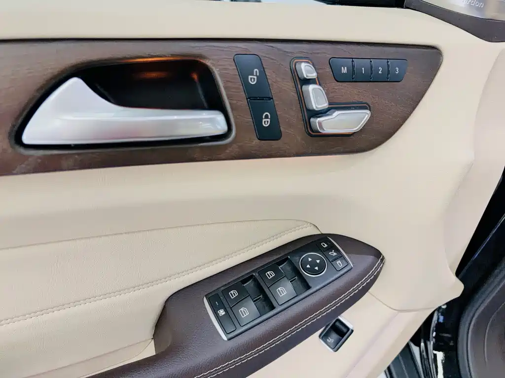 Mercedes-Benz GLE AMG 2017 Model AMG GLE 43 4MATIC