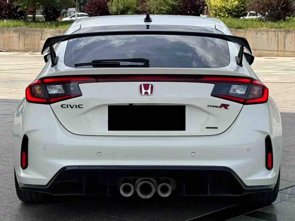 Type R 2023 Import