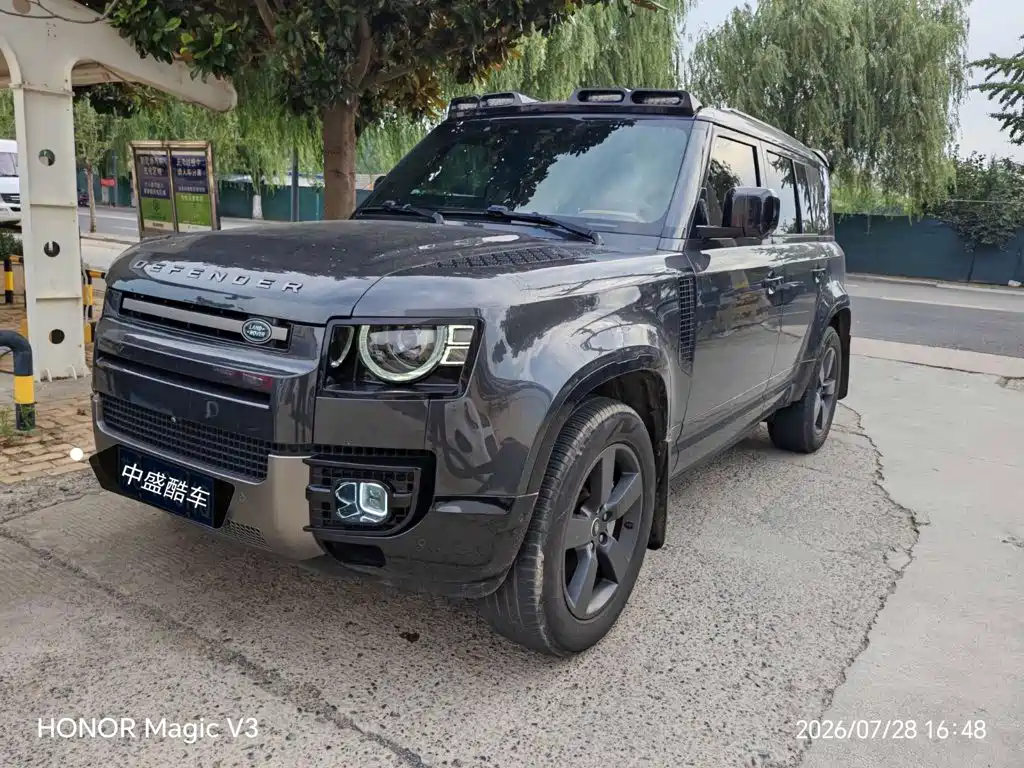 Land Rover Defender 2024 110 3.0T P400 X-DYNAMIC HSE