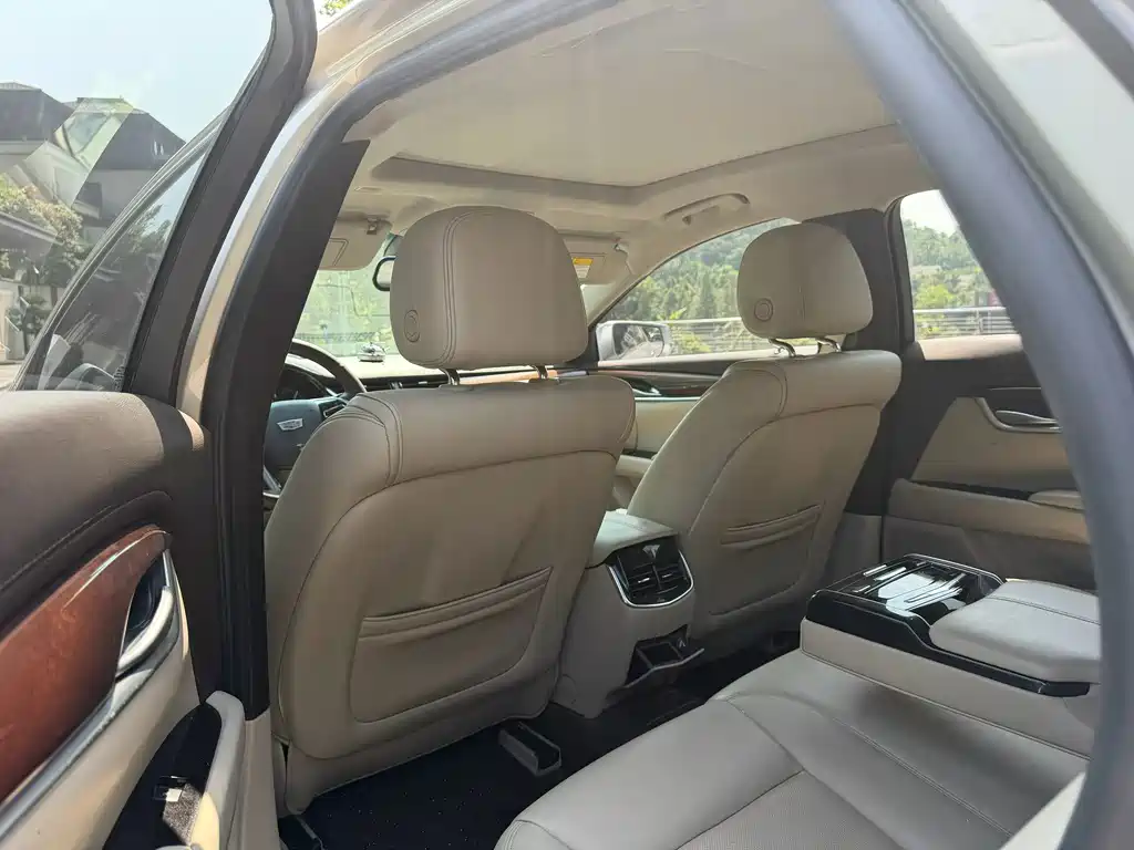Cadillac XTS 2017 28T Elite Edition
