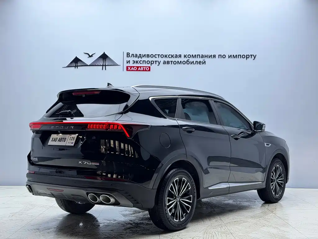Jett X70 PLUS 2022 1.5T CVT Mountain 7-seater
