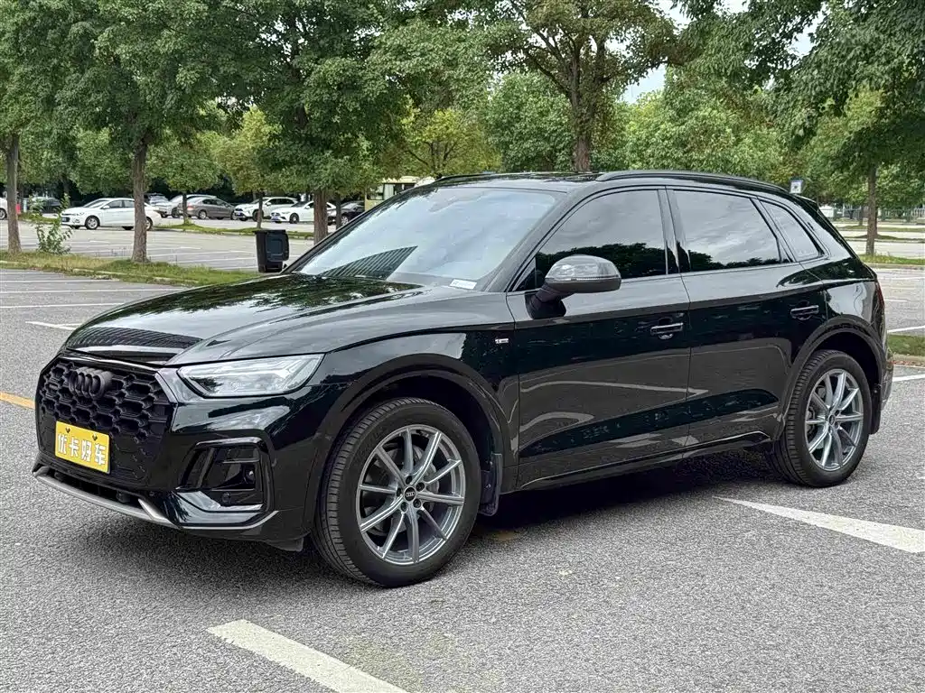 Audi Q5L 2023 40T Premium Dynamic Edition