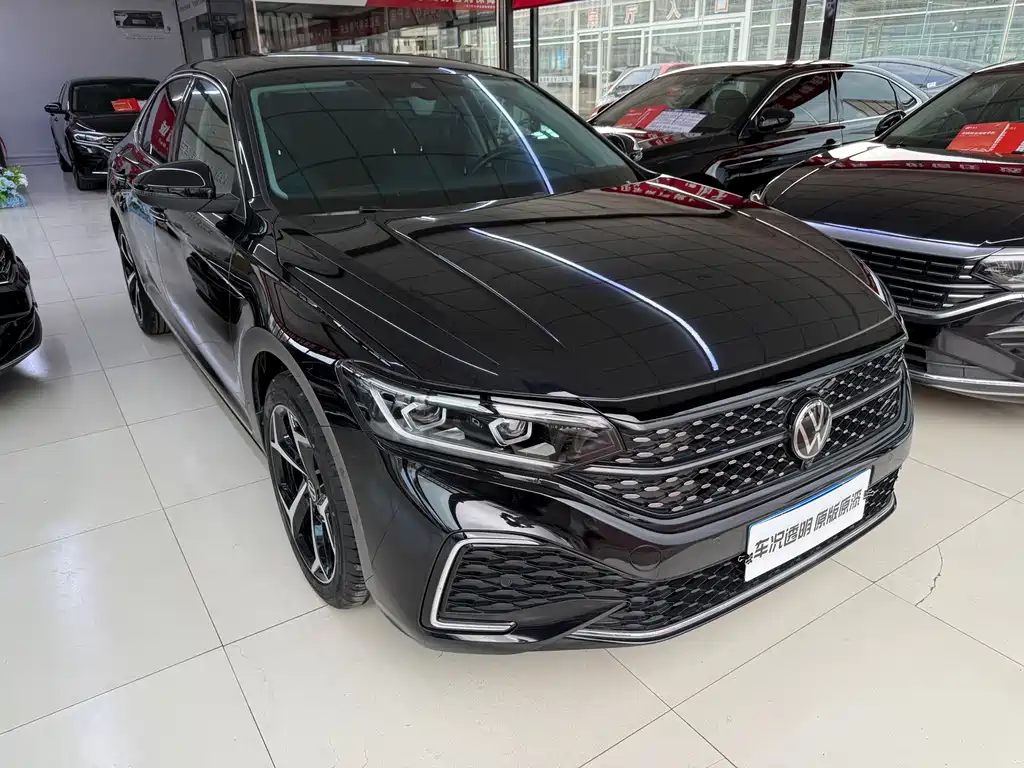 Passat 2023 330 TSI Starry Luxury Edition