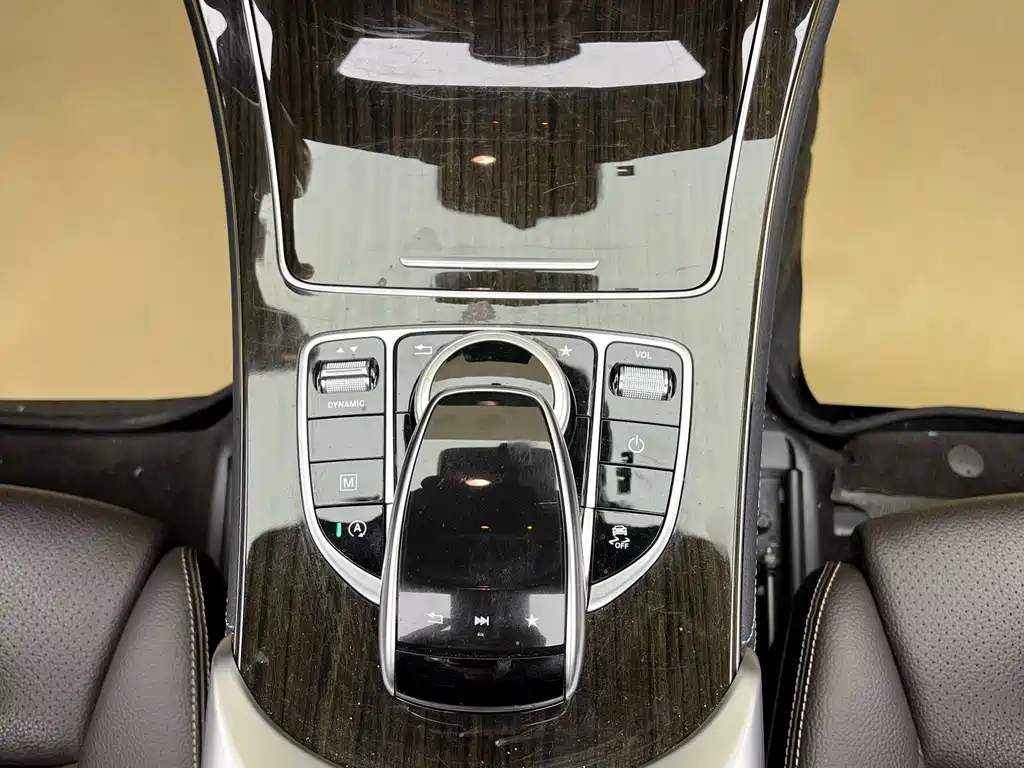 Mercedes GLC 2019 GLC 260 L 4MATIC Luxury Edition