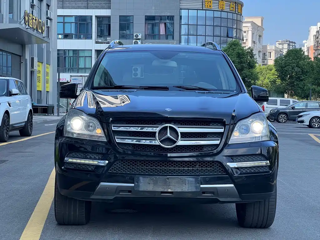 Mercedes GL Class 2011 GL 450 4MATIC Premium Edition