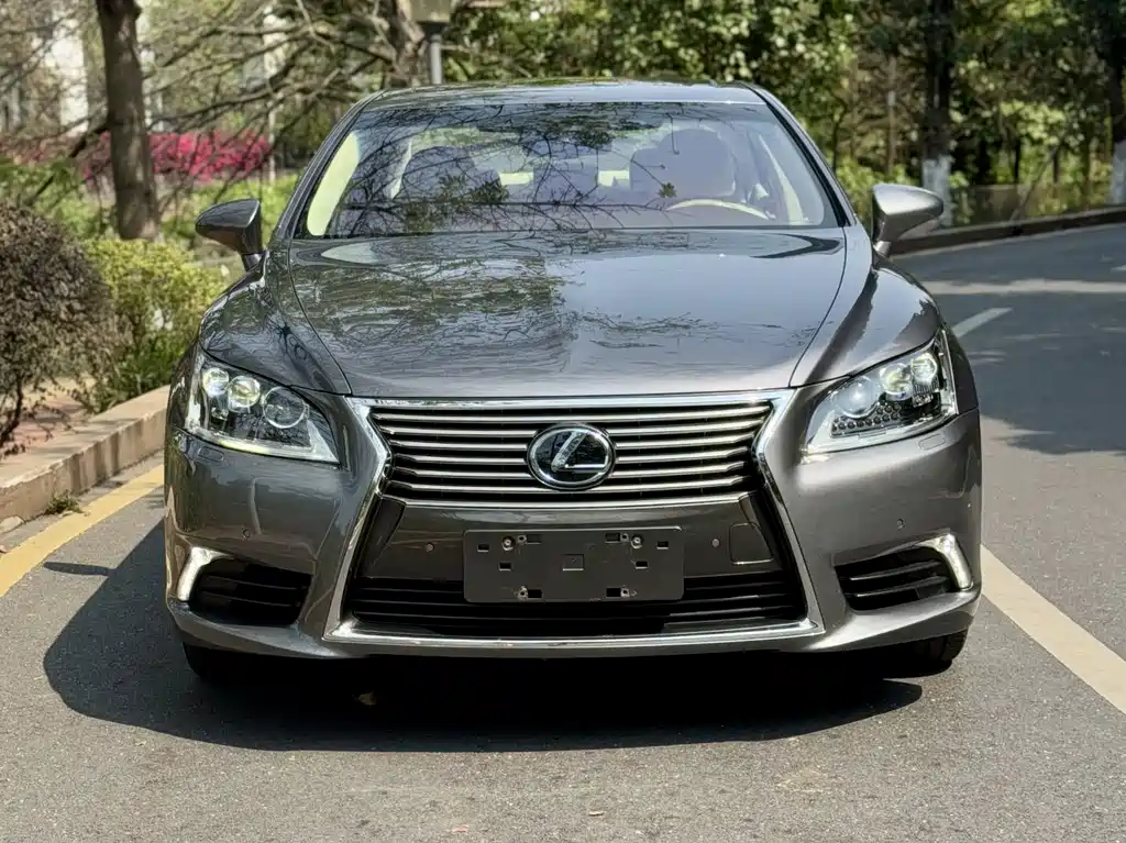 Lexus LS 2016 460L All-Wheel Drive Prestige Edition