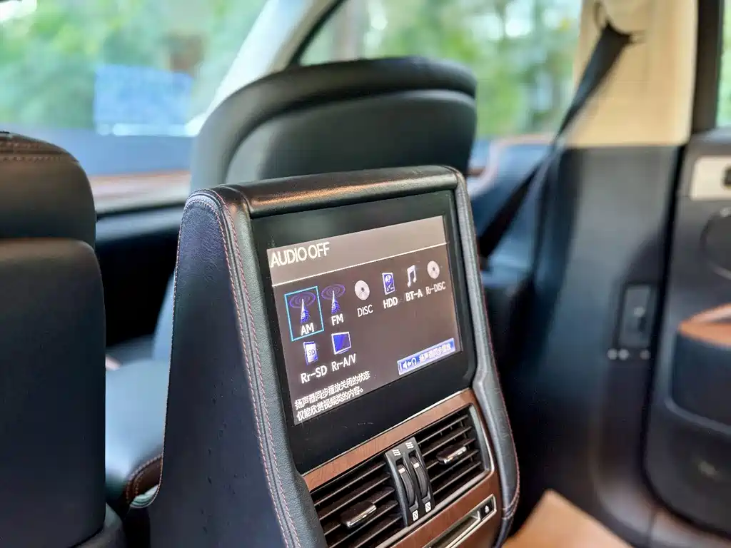 Lexus LS 2014 600hL