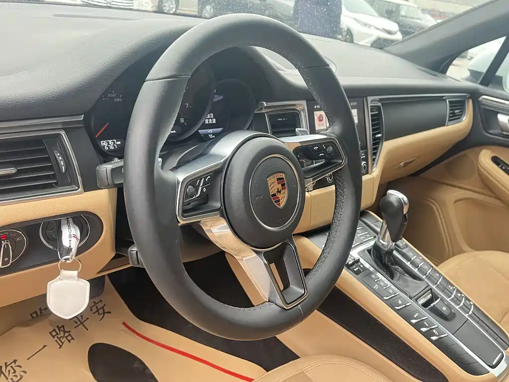 Macan 2.0T 2017