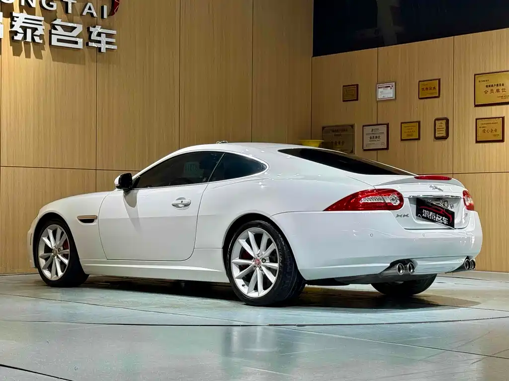 Jaguar XK 2012 XKR 5.0L Supercharged Hardtop