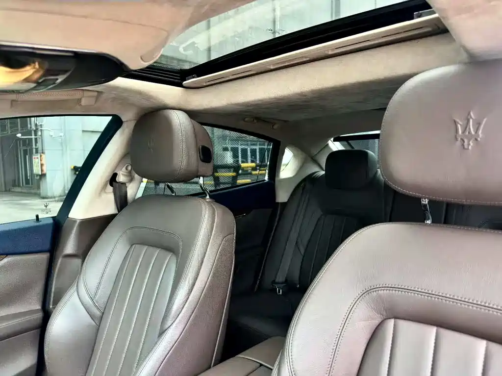 President 2013 3.0T Standard Model