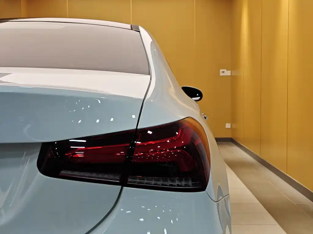 Mercedes-Benz A 200 L Sport Sedan Fashion Edition 2021