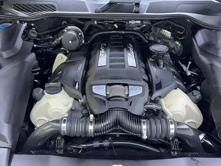 Cayenne 2016 Model Cayenne Turbo 4.8T