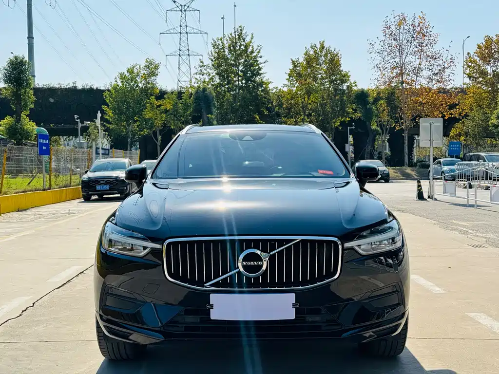 Volvo XC60 2019 T5 AWD Momentum Edition Euro VI