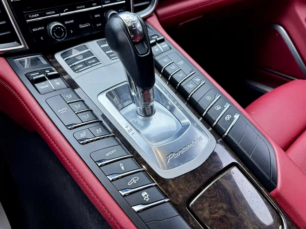 Panamera Turbo Executive 4.8T 2014
