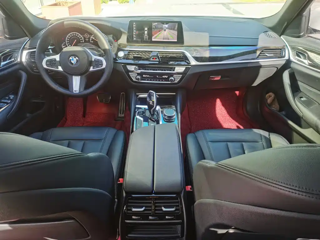 BMW 5 Series 2019 525Li M Sport Package
