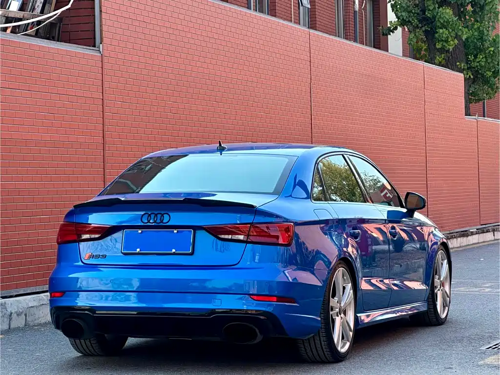 Audi RS 3 2017 model RS 3 2.5T Limousine