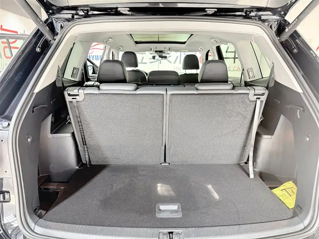 Tayron 2023 380TSI 4x4 Premium Flagship Edition