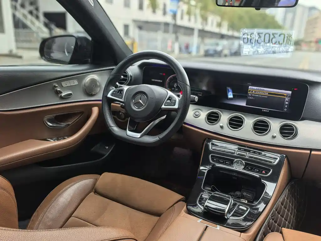 Mercedes E-Class 2017 E 200 Sport 4MATIC