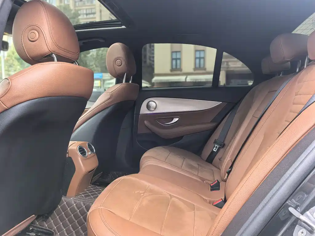 Mercedes E-Class 2017 E 200 Sport 4MATIC